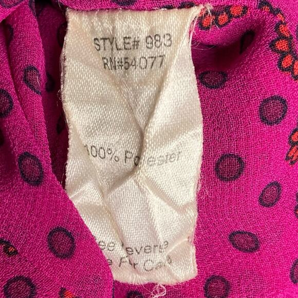 CAbi Brilliant Fuchsia Floral Print Front Drape Sleeveless Blouse Size Medium - Picture 6 of 10